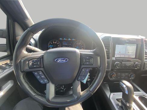 Used 2017 Ford F150 XLT w/ Equipment Group 302A Luxury AWD/4WD image 15