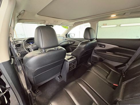Used 2024 Nissan Murano SV AWD/4WD image 21