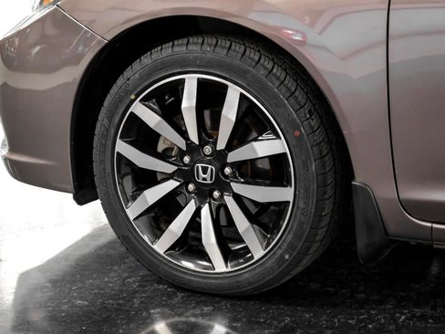 Used 2014 Honda Civic EX-L image 47