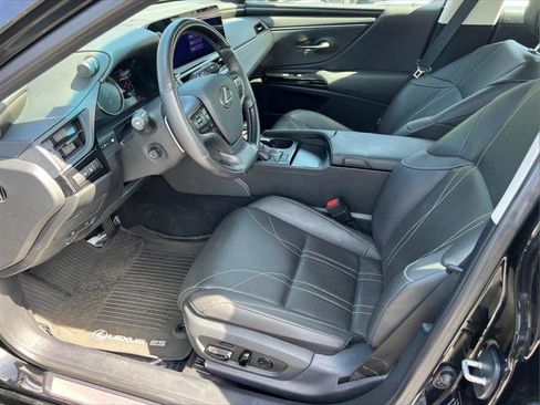 Certified 2024 Lexus ES 350 w/ Technology Package FWD image 9