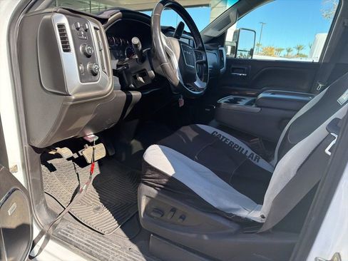 Used 2019 GMC Sierra 2500 SLT w/ Duramax Plus Package image 24