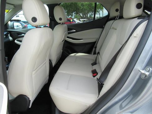 Used 2023 Buick Encore GX Select w/ Experience Buick Package FWD image 36
