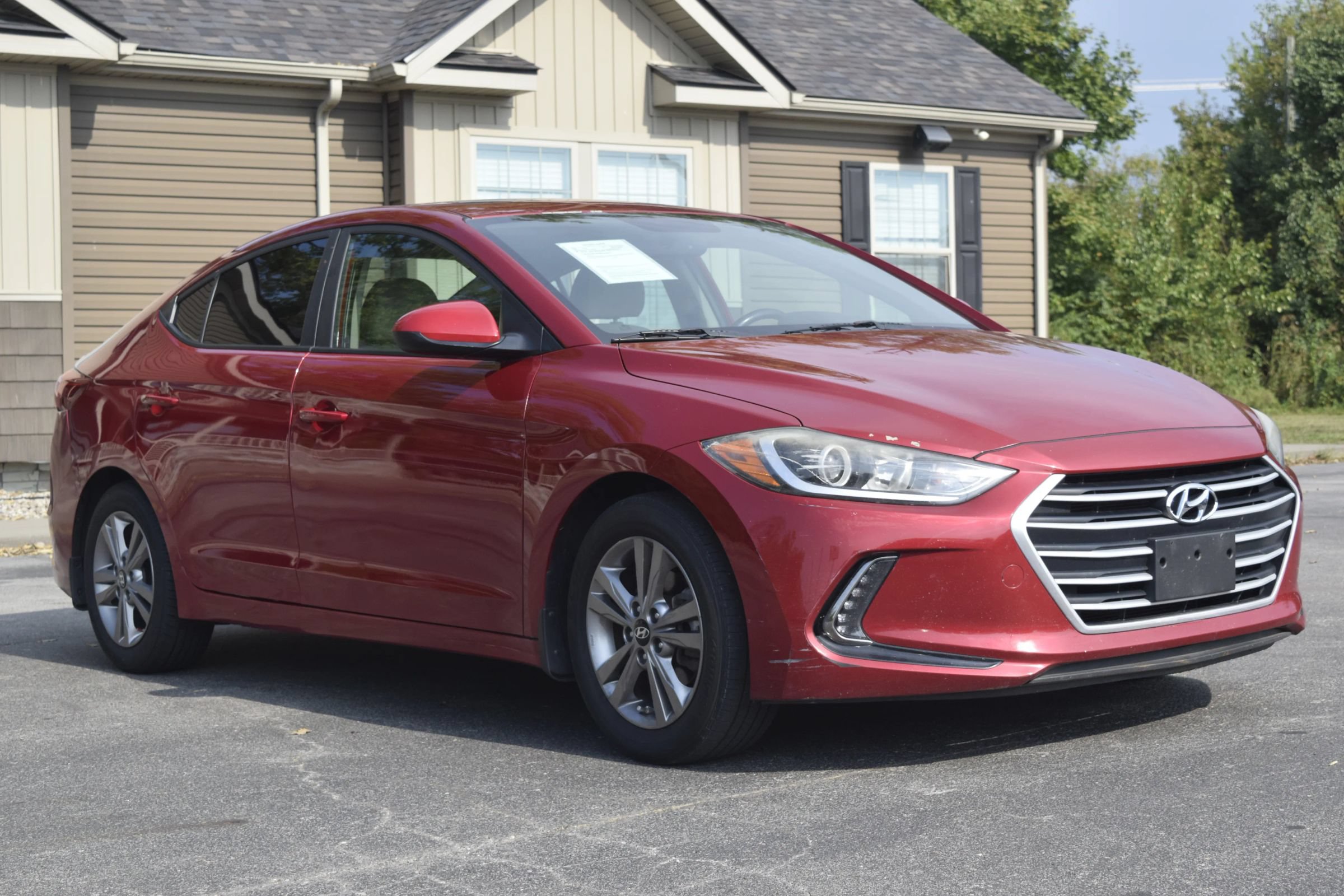 Used 2017 Hyundai Elantra Value Edition FWD image 1
