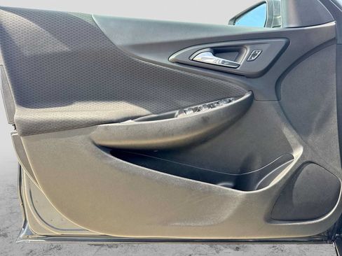 Used 2019 Chevrolet Malibu LS w/ LPO, Convenience Package 1 FWD image 29