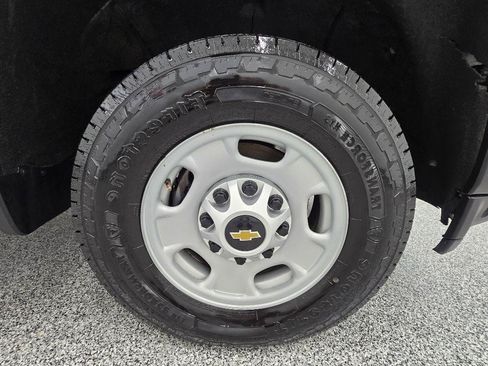 Used 2022 Chevrolet Silverado 2500 W/T w/ WT Fleet Convenience Package RWD image 30