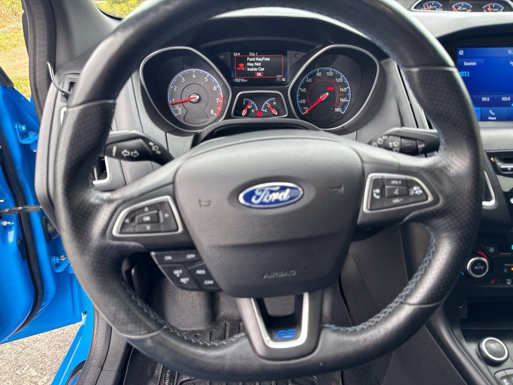 Used 2017 Ford Focus RS AWD/4WD image 30