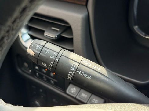 Certified 2024 Chevrolet Tahoe High Country image 28