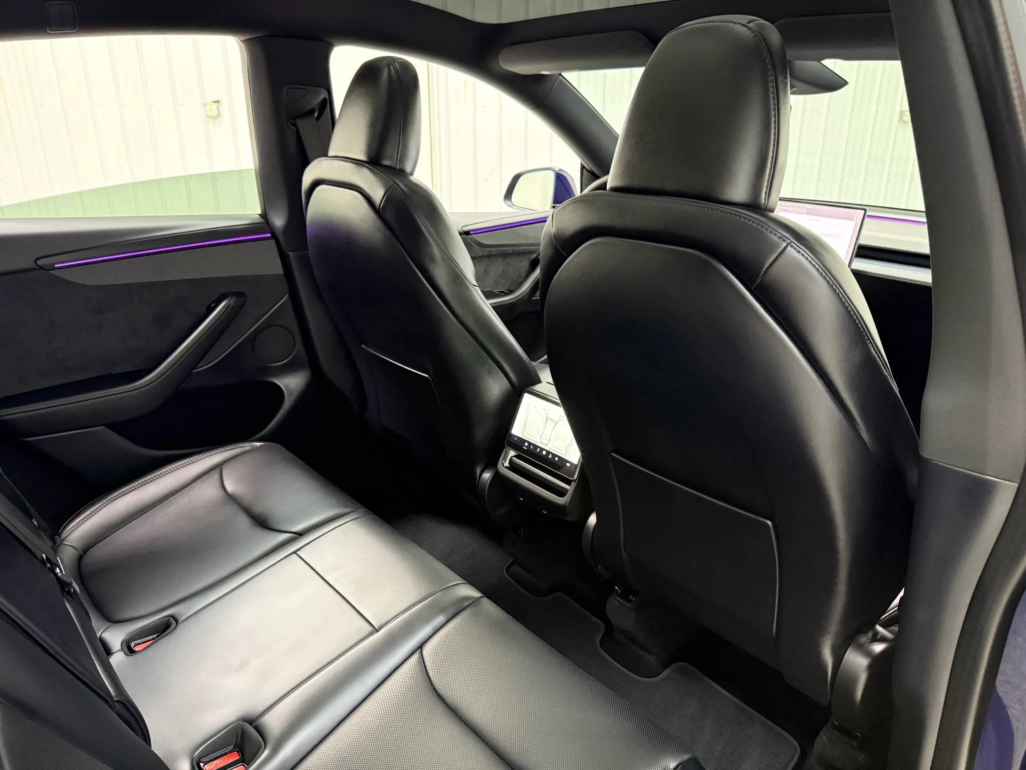 Used 2026 Tesla Model Y AWD image 18