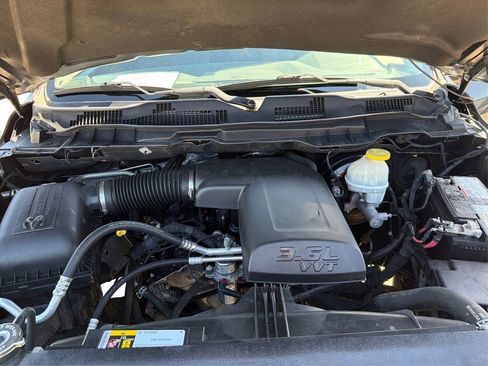 Used 2019 RAM 1500 Tradesman w/ Chrome Plus Package image 12