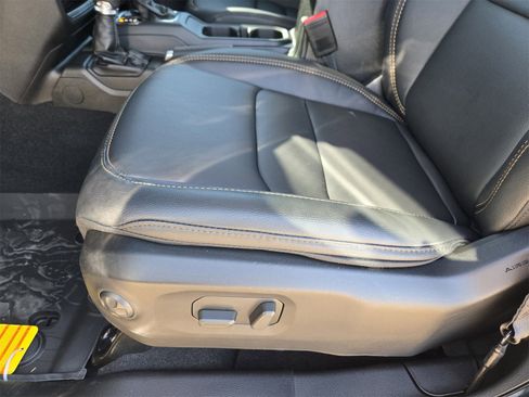 New 2026 Jeep Gladiator Sport image 23