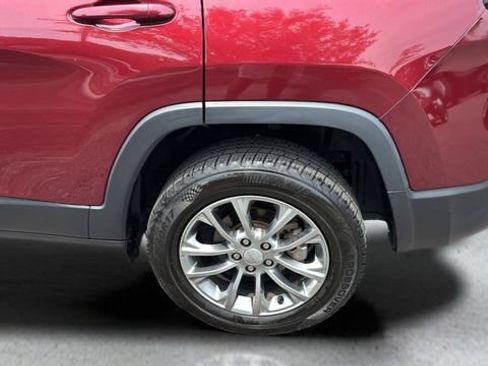 Used 2021 Jeep Cherokee Latitude Lux w/ Sun & Sound Group FWD image 35
