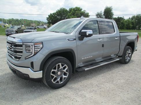New 2026 GMC Sierra 1500 SLT w/ SLT Premium Package AWD/4WD image 11