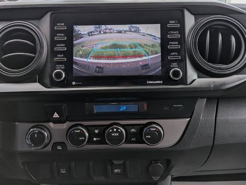 Used 2021 Toyota Tacoma SR AWD/4WD image 18