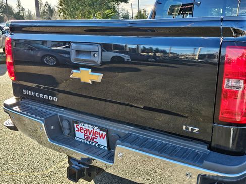 Used 2015 Chevrolet Silverado 3500 LTZ w/ Duramax Plus Package image 14