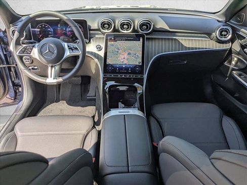 Used 2025 Mercedes-Benz C 300 Sedan image 13