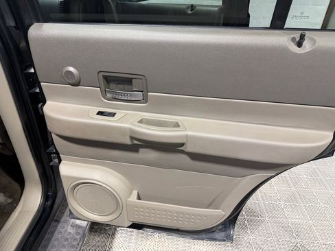 Used 2005 Dodge Durango SLT image 16