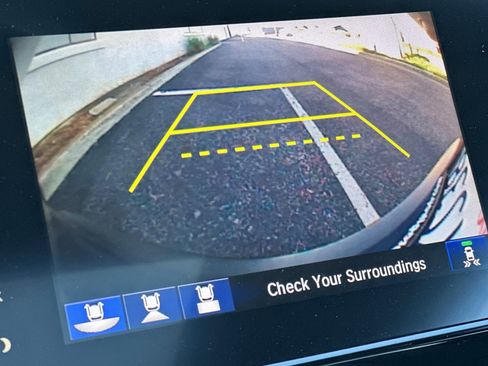 Used 2021 Honda CR-V Touring image 22