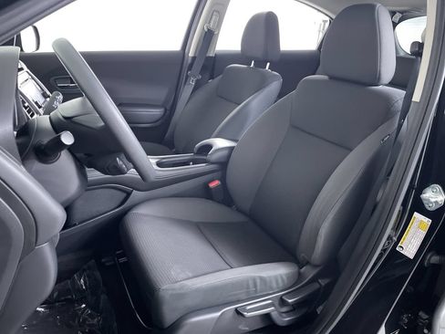 Used 2022 Honda HR-V LX image 12