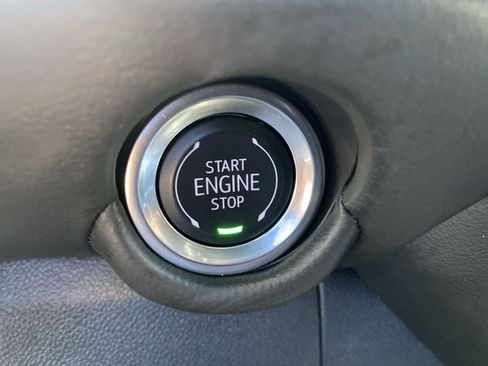 Used 2025 Chevrolet Tahoe LT AWD/4WD image 17