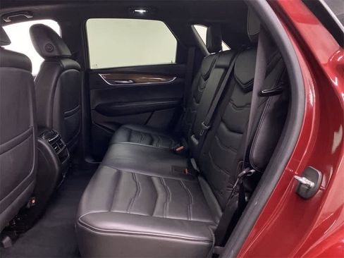 Used 2017 Cadillac XT5 Platinum image 18