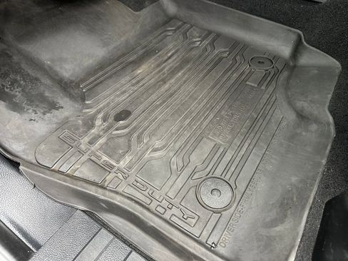 Certified 2022 Ford F250 Lariat w/ Lariat Ultimate Package image 29