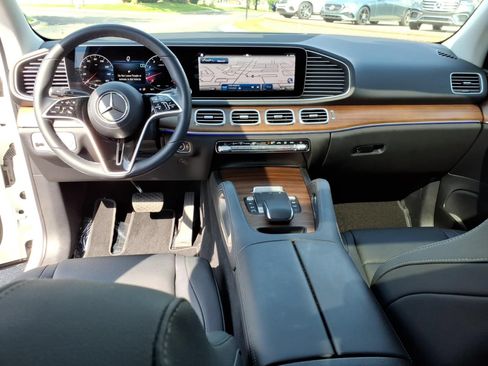 Certified 2025 Mercedes-Benz GLE 350 4MATIC image 14