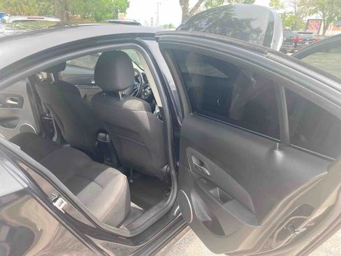 Used 2014 Chevrolet Cruze LT w/ All-Star Edition FWD image 33