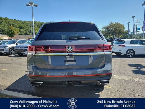 New 2026 Volkswagen Atlas SE image 12