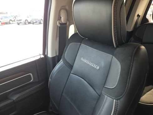 Used 2024 RAM 2500 Laramie AWD/4WD image 22