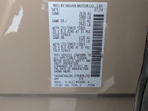 Used 2024 Nissan Pathfinder Platinum w/ Cargo Package image 40