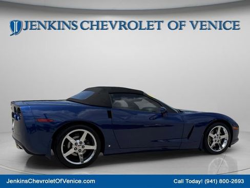 Used 2007 Chevrolet Corvette Convertible w/ Preferred Equipment Group RWD image 4