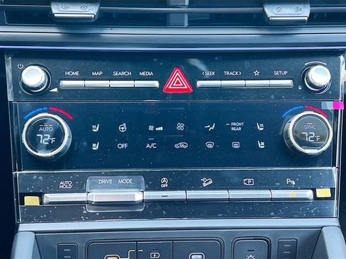 New 2025 Hyundai Santa Fe Calligraphy image 16