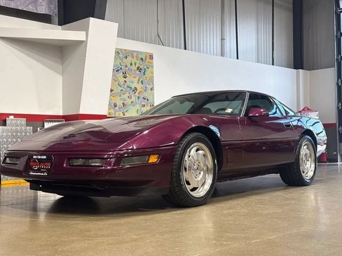 Used 1995 Chevrolet Corvette Coupe RWD image 97