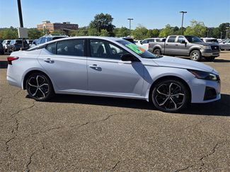 New 2025 Nissan Altima 2.5 SR w/ SR Premium Package video 2