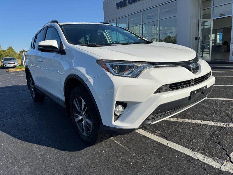 Used 2018 Toyota RAV4 XLE w/ Plus Extra Value Package AWD/4WD image 2