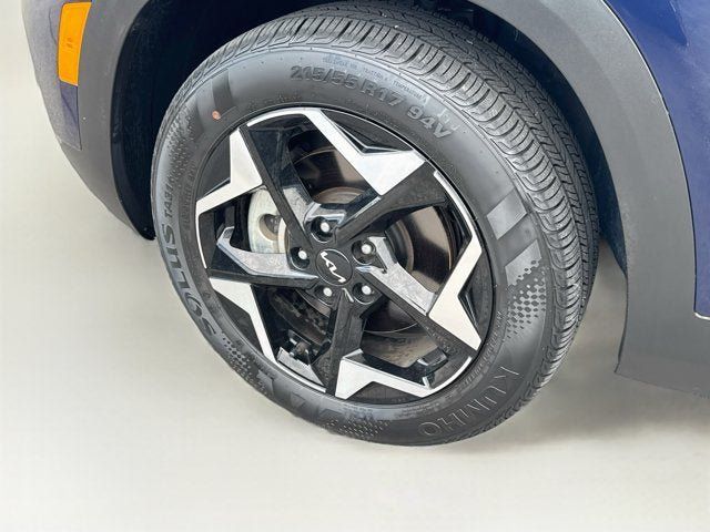 Certified 2024 Kia Seltos EX AWD/4WD image 31