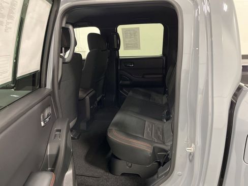 Used 2023 Nissan Frontier PRO-4X w/ Pro Convenience Package image 26