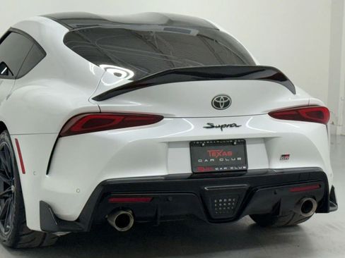 Used 2024 Toyota Supra Premium image 39