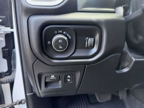 Used 2023 RAM 1500 Big Horn AWD/4WD image 27