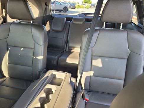 Used 2016 Honda Odyssey EX-L image 11