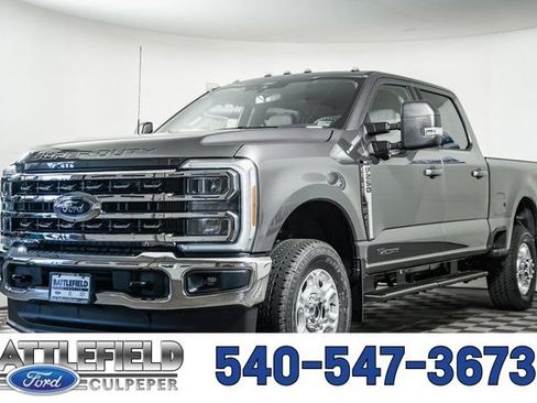 New 2026 Ford F250 XLT w/ XLT Premium Package image 3