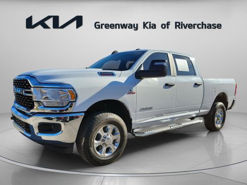 Used 2024 RAM 2500 Big Horn image 3