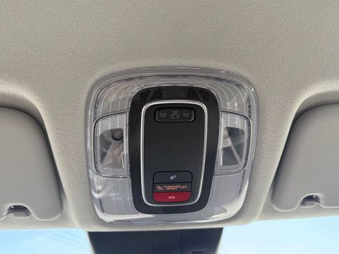 Certified 2025 Hyundai Kona SEL FWD image 25