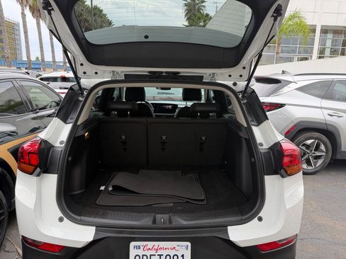 Used 2025 Buick Encore GX Preferred image 29