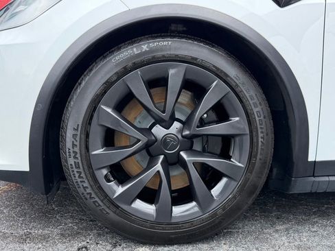 Used 2023 Tesla Model X AWD/4WD image 5
