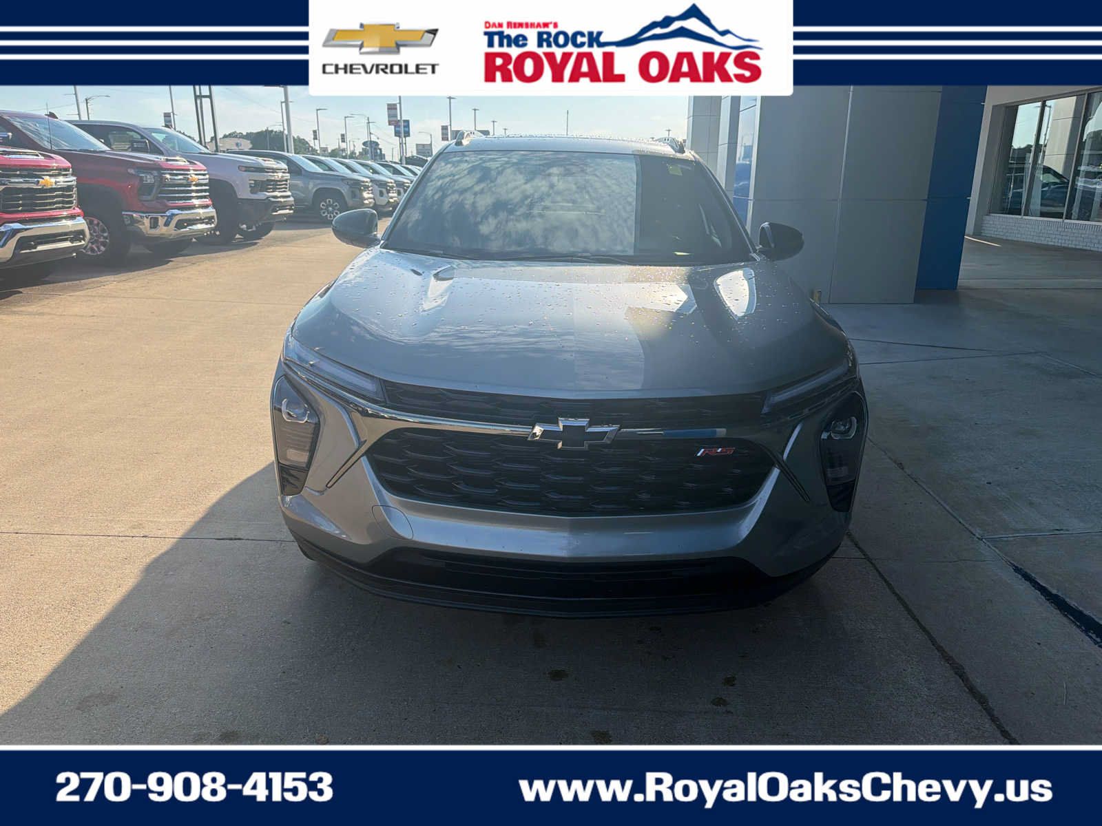Used 2025 Chevrolet Trax RS w/ Sunroof Package FWD image 9
