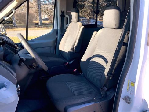 Used 2015 Ford Transit 350 XLT image 8