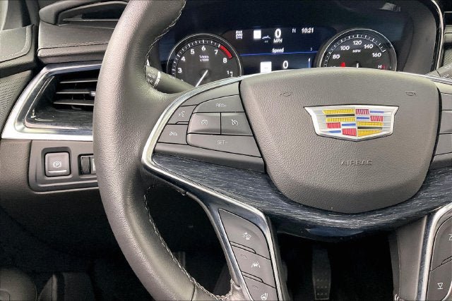 Certified 2023 Cadillac XT5 Premium Luxury w/ Technology Package AWD/4WD image 23