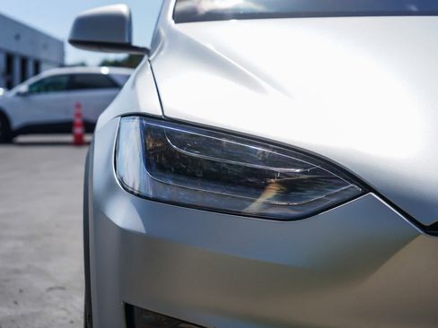 Used 2023 Tesla Model X AWD/4WD image 10