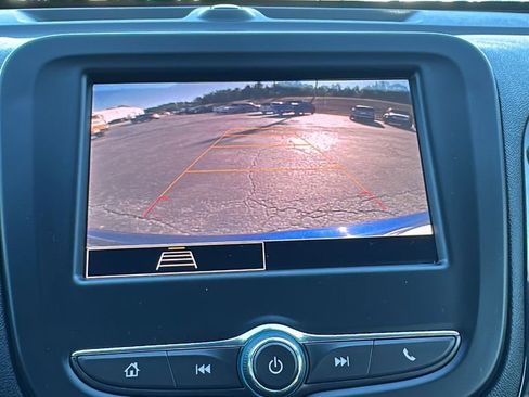 Used 2022 Chevrolet Equinox RS image 23